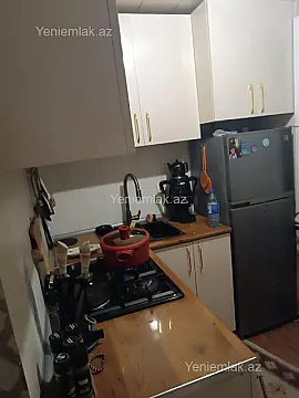 Satılır 2 otaqlı köhnə tikili 55 m²