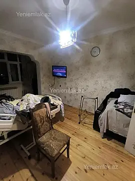 Satılır 3 otaqlı köhnə tikili 85 m²