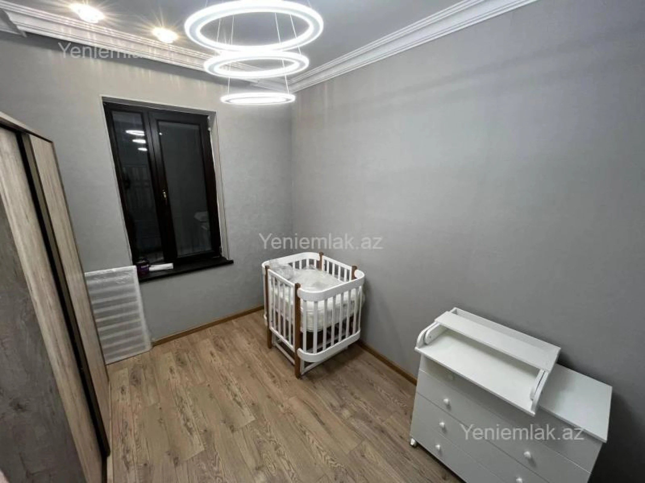 Satılır 3 otaqlı həyət evi 130 m²