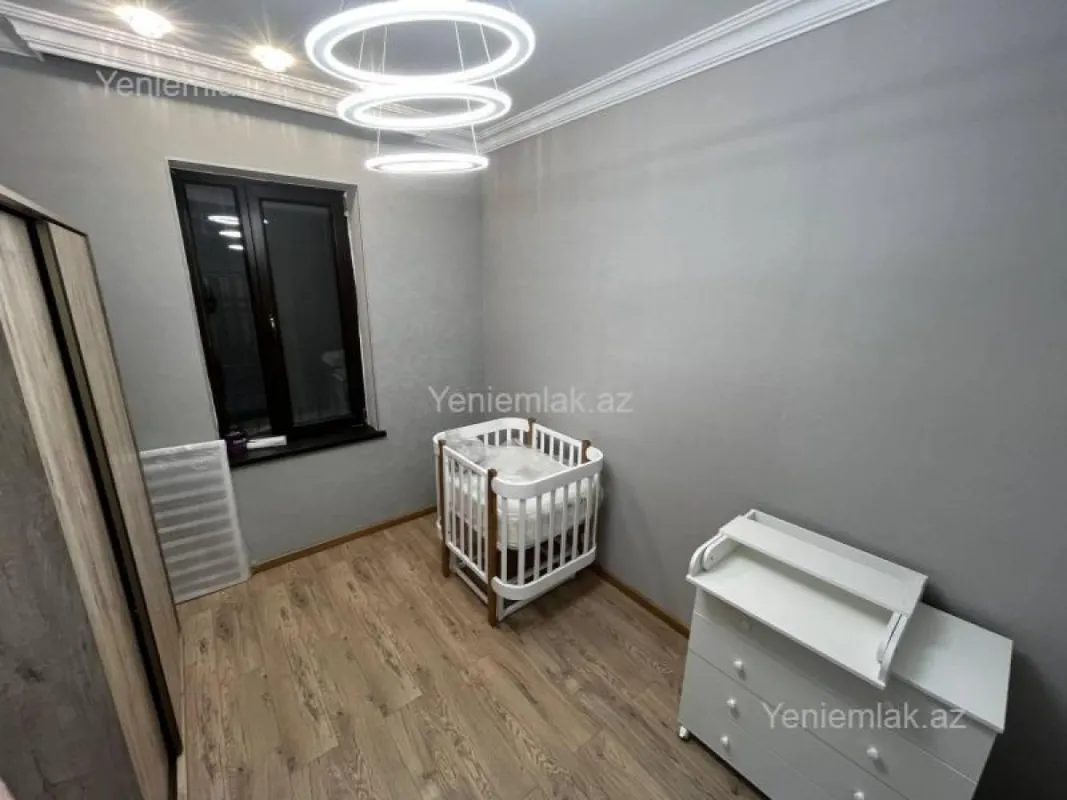 Satılır 3 otaqlı həyət evi 130 m²