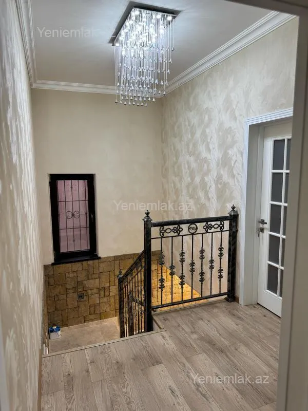 Satılır 3 otaqlı həyət evi 130 m²
