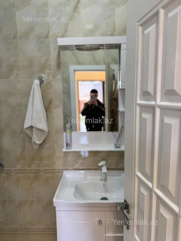 Satılır 3 otaqlı həyət evi 130 m²