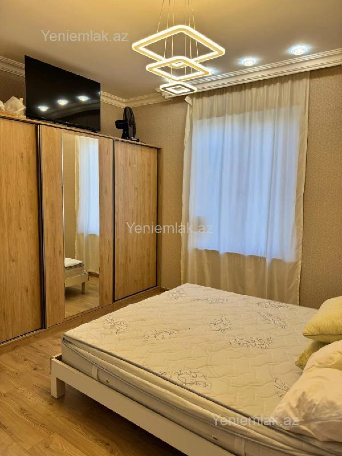 Satılır 3 otaqlı həyət evi 130 m²