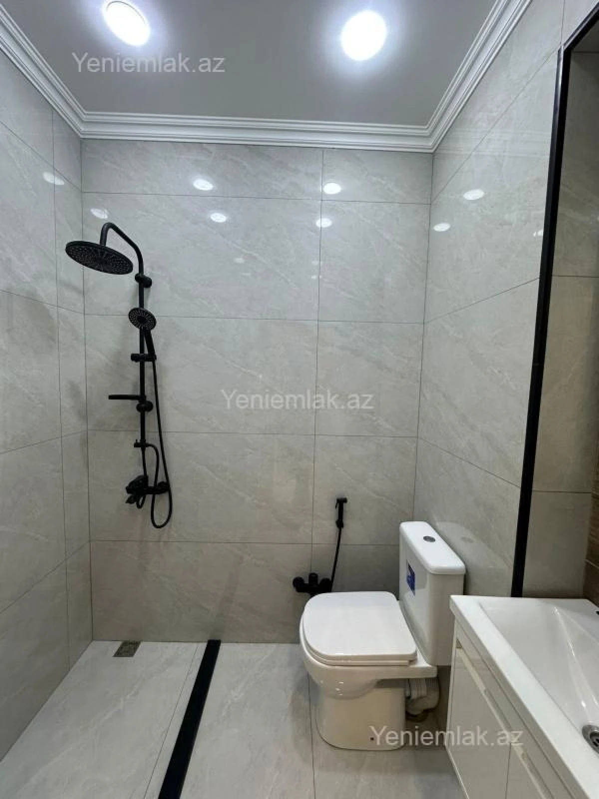 Satılır 2 otaqlı yeni tikili 39 m²
