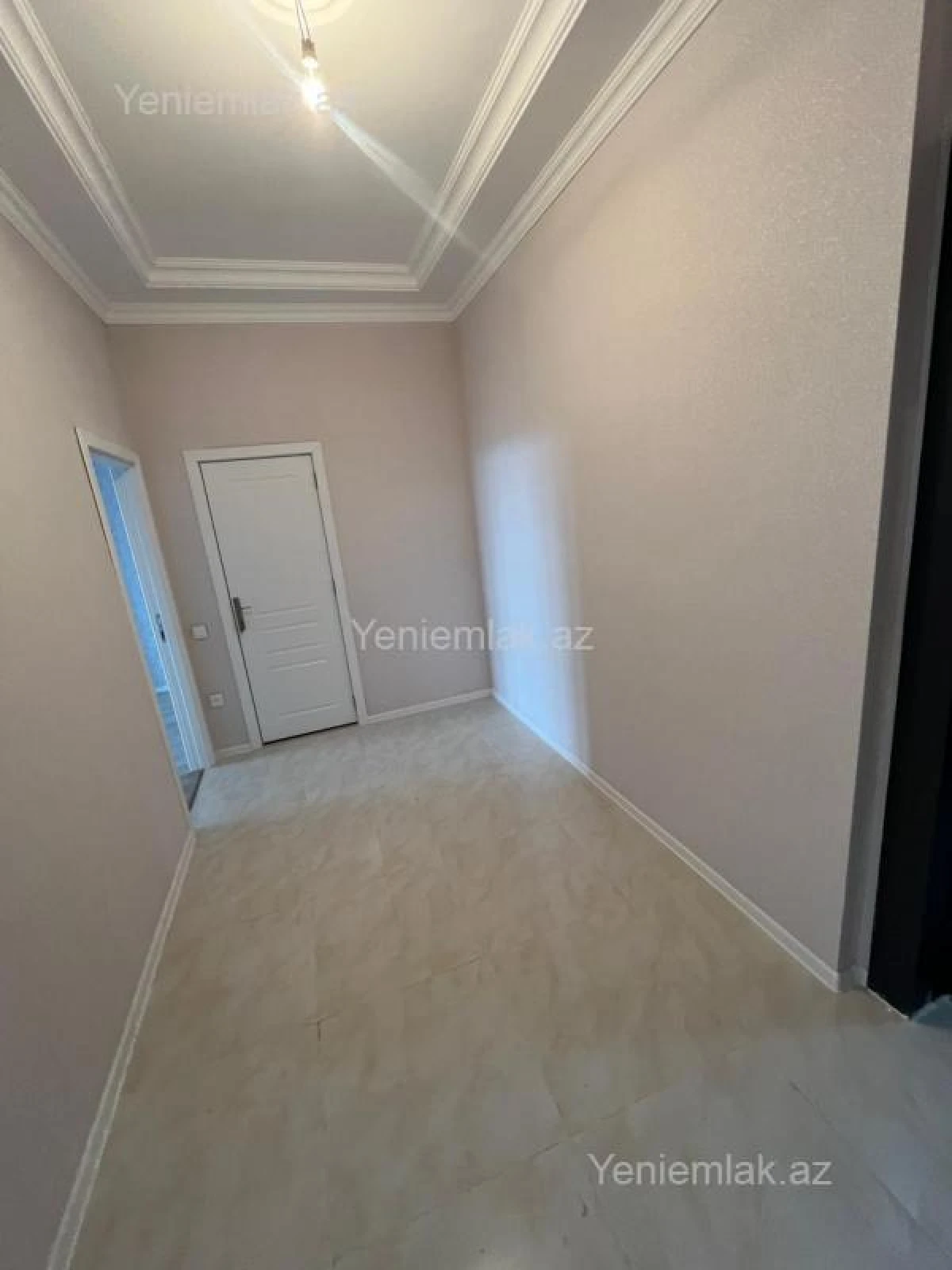 Satılır 2 otaqlı yeni tikili 74 m²