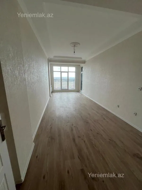 Satılır 2 otaqlı yeni tikili 74 m²