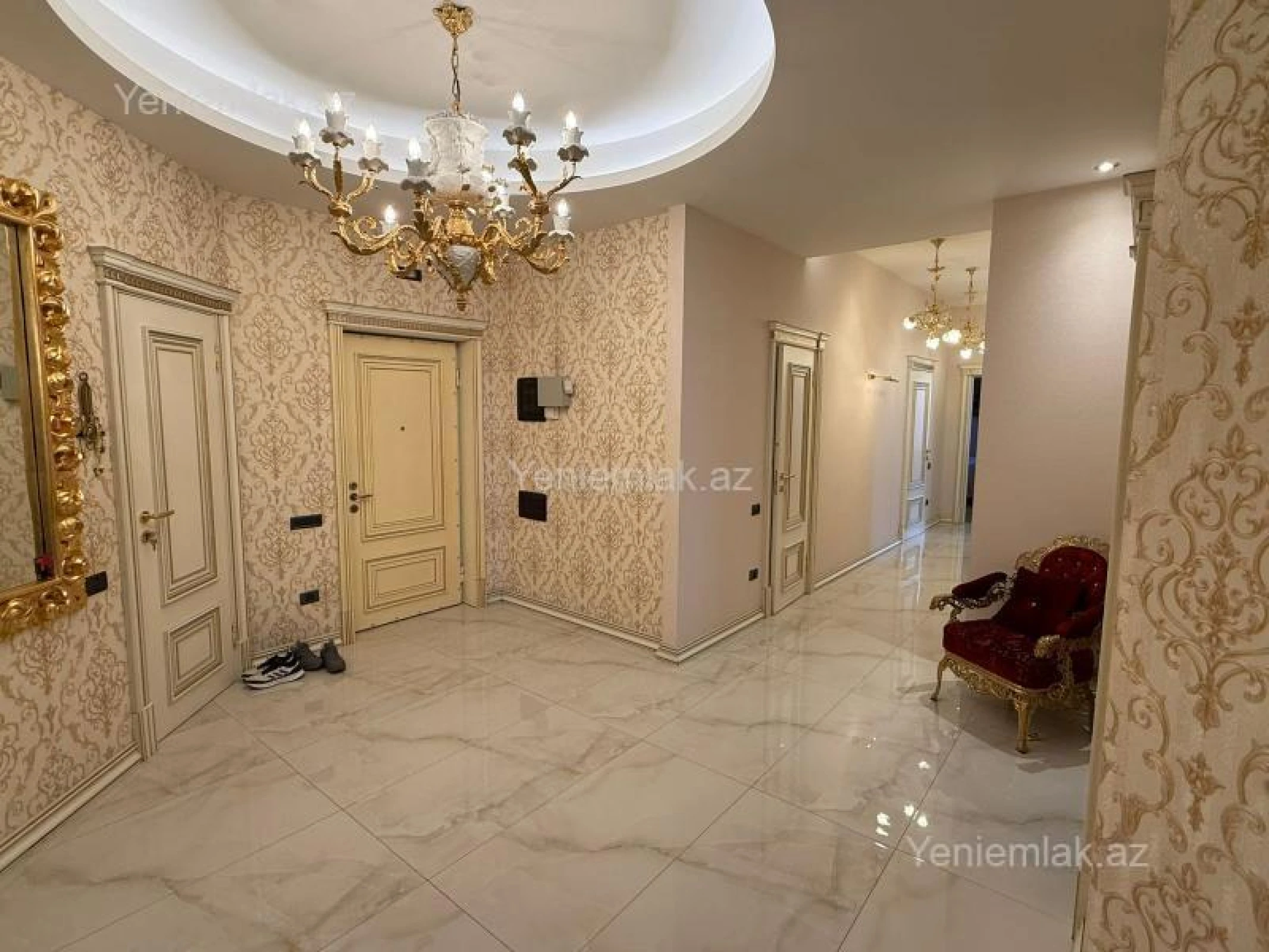 Satılır 3 otaqlı yeni tikili 98 m²