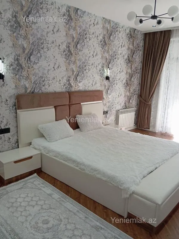 Satılır 3 otaqlı yeni tikili 105 m²