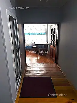 Satılır 3 otaqlı köhnə tikili 110 m²