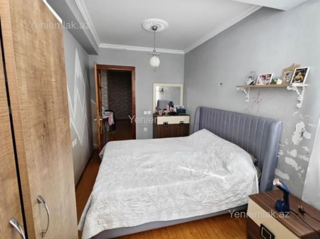 Satılır 3 otaqlı yeni tikili 83 m²