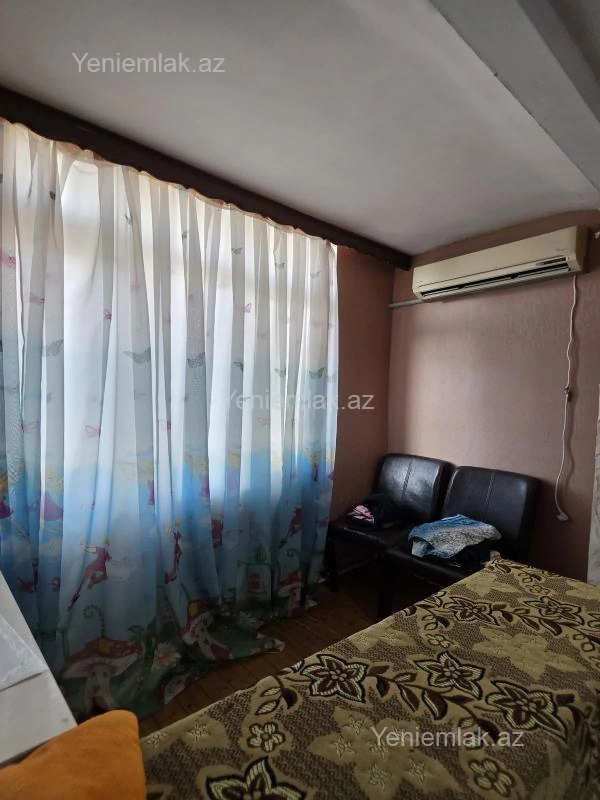 Satılır 2 otaqlı köhnə tikili 44 m²