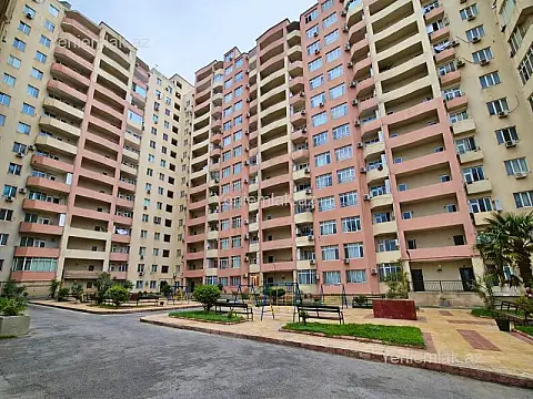 Satılır 3 otaqlı yeni tikili 85 m²