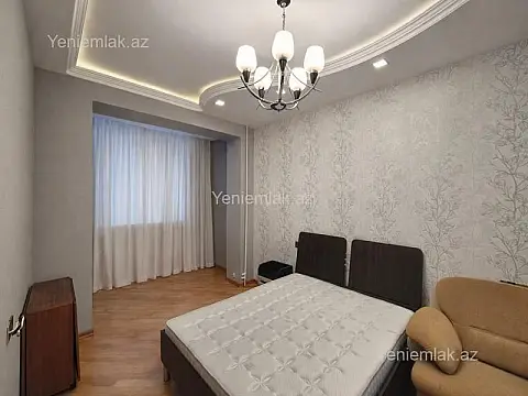 Satılır 3 otaqlı yeni tikili 85 m²