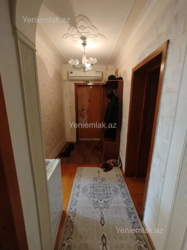 Satılır 3 otaqlı köhnə tikili 68 m²
