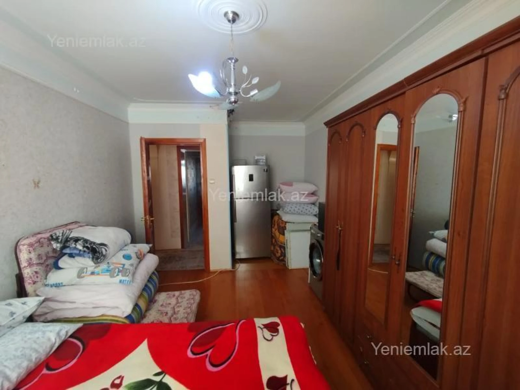 Satılır 3 otaqlı köhnə tikili 68 m²