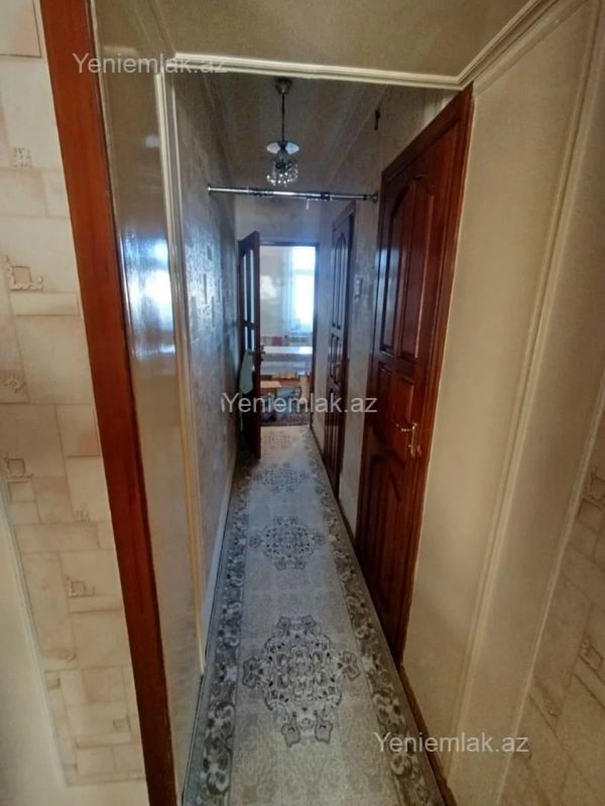 Satılır 3 otaqlı köhnə tikili 68 m²