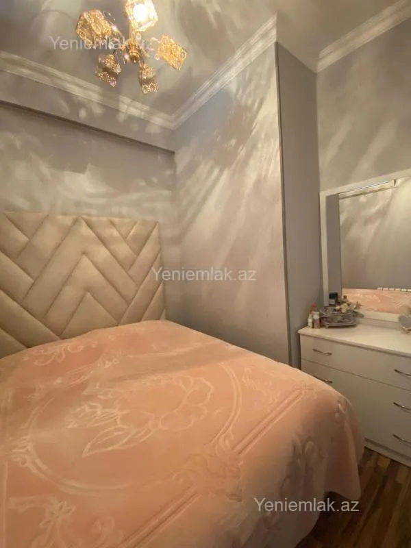 Satılır 2 otaqlı yeni tikili 56 m²