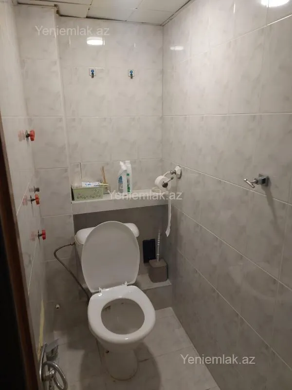Satılır 2 otaqlı yeni tikili 65 m²