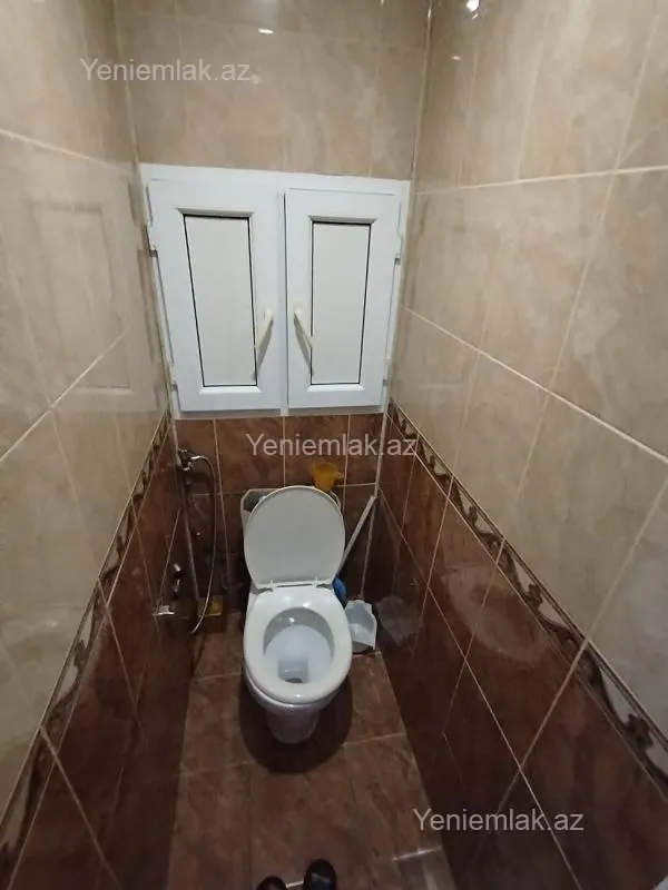 Satılır 2 otaqlı köhnə tikili 60 m²