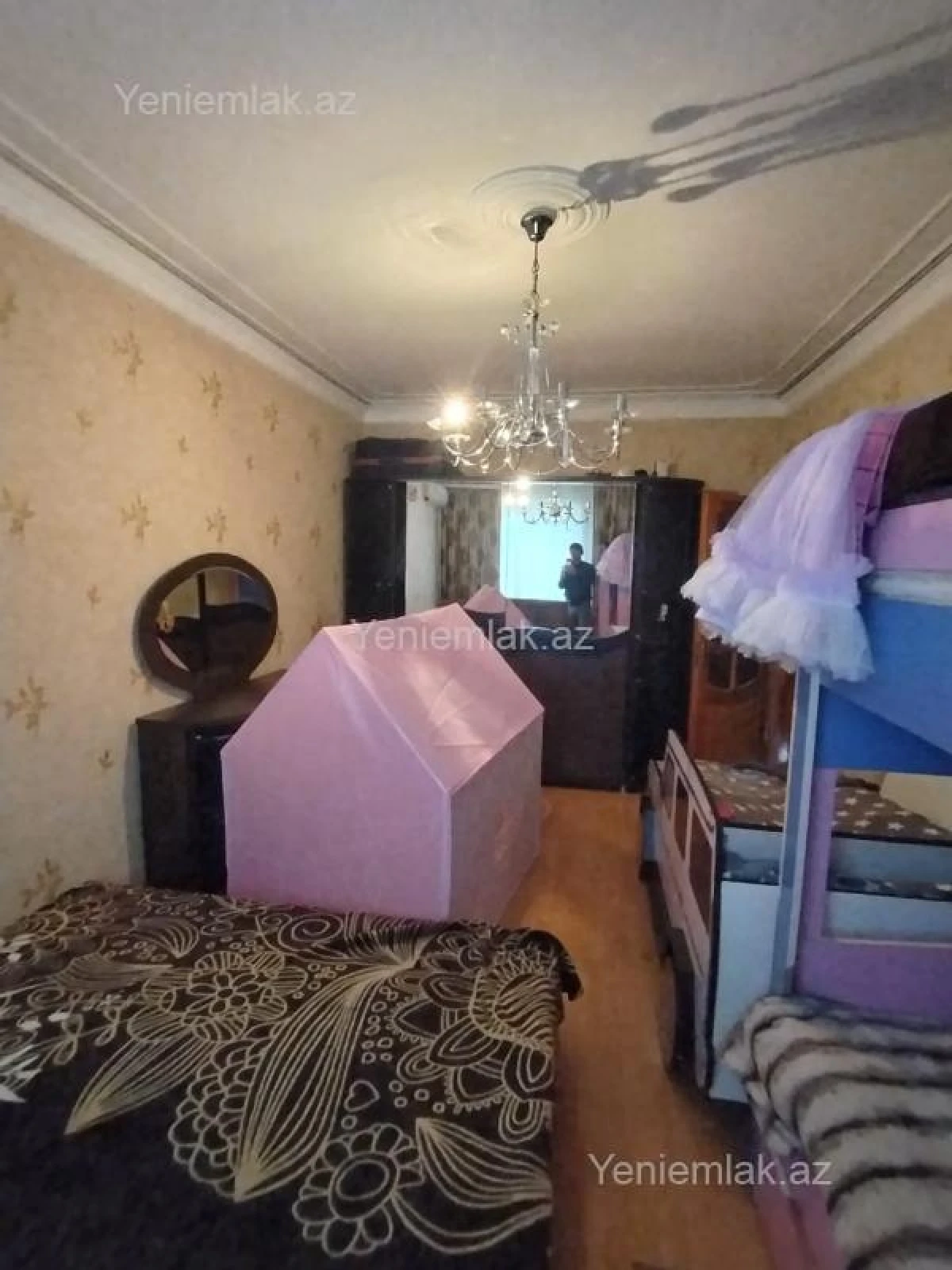 Satılır 2 otaqlı köhnə tikili 60 m²