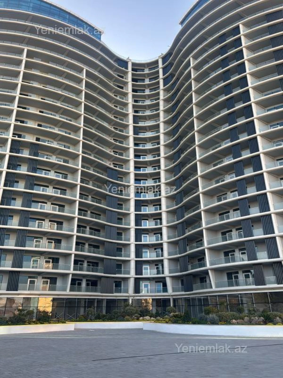 Satılır 4 otaqlı yeni tikili 224 m²