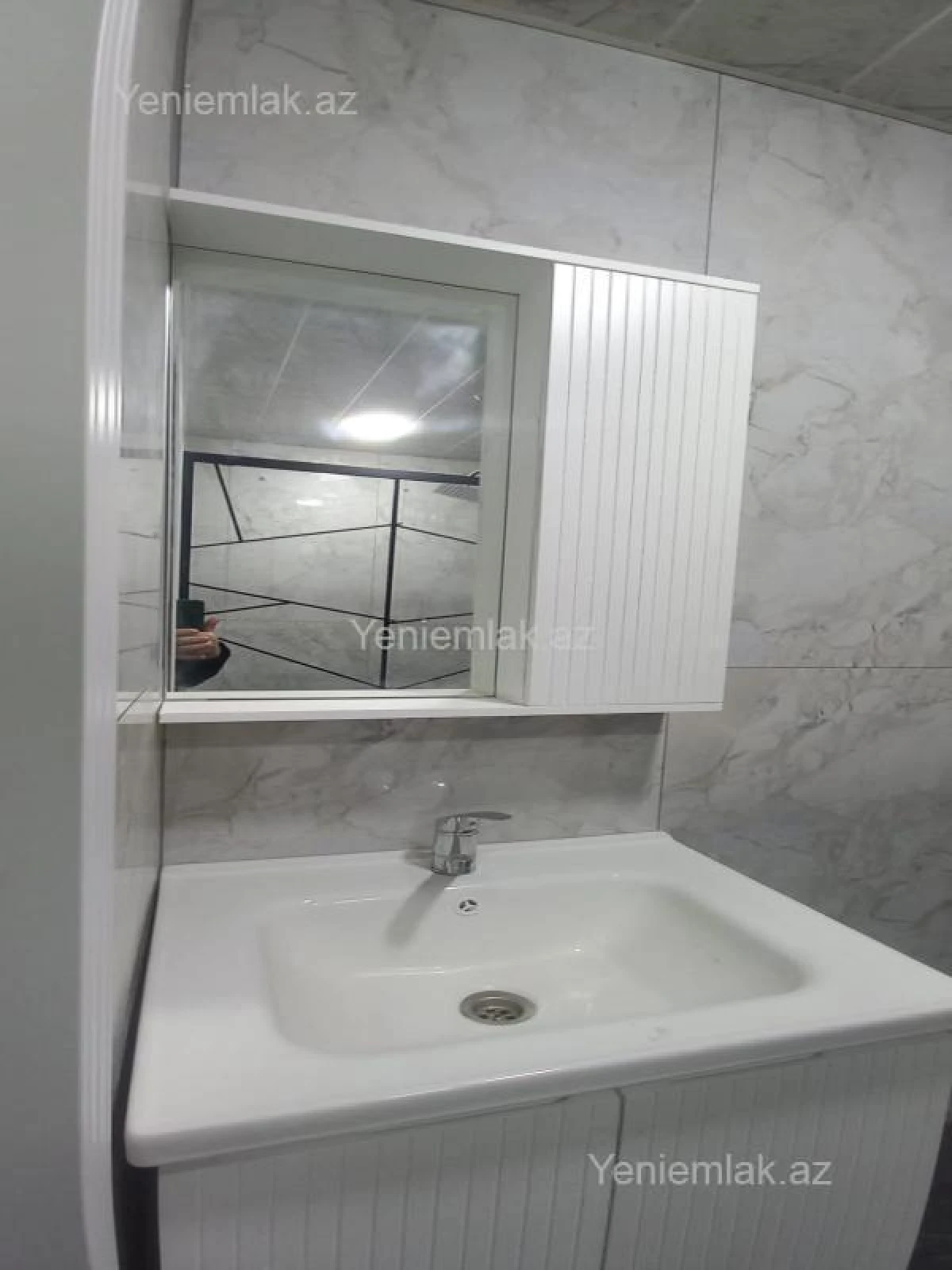 Satılır 2 otaqlı yeni tikili 59 m²
