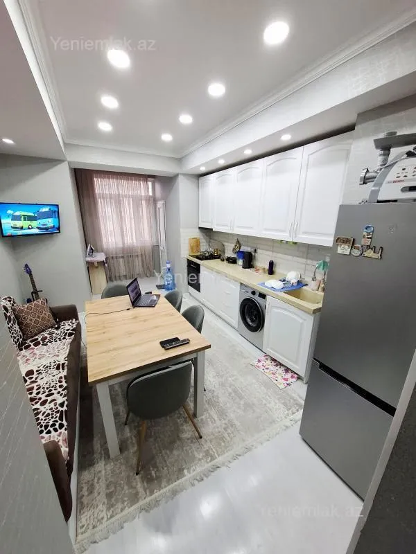 Satılır 1 otaqlı yeni tikili 68 m²