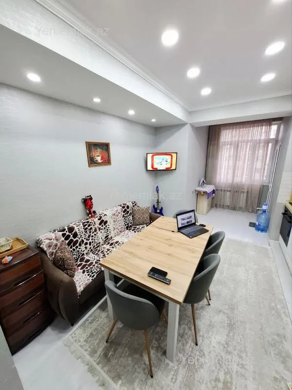 Satılır 1 otaqlı yeni tikili 68 m²