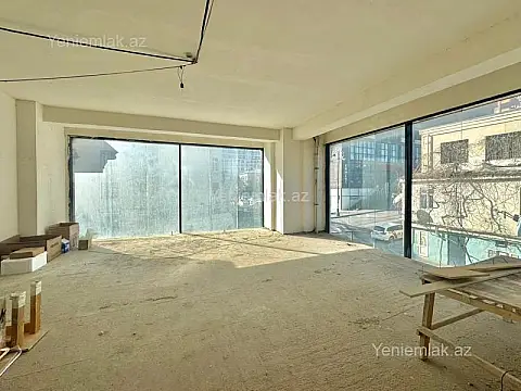 Satılır 16 otaqlı obyekt 740 m²