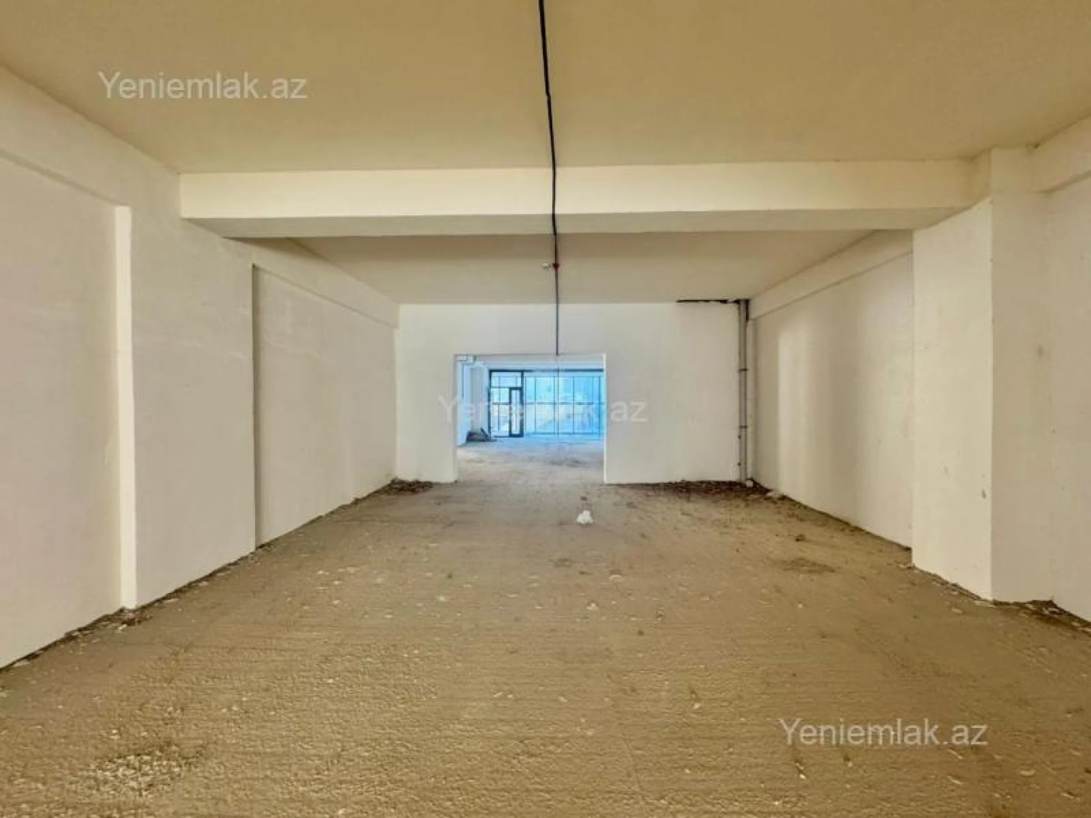 Satılır 16 otaqlı obyekt 740 m²