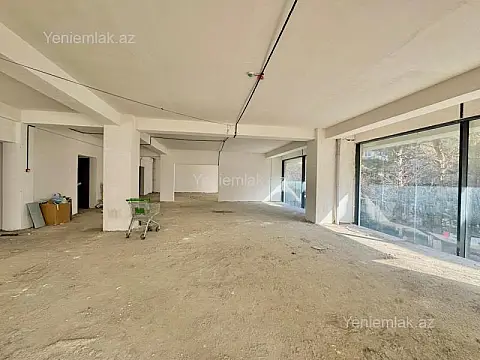Satılır 16 otaqlı obyekt 740 m²