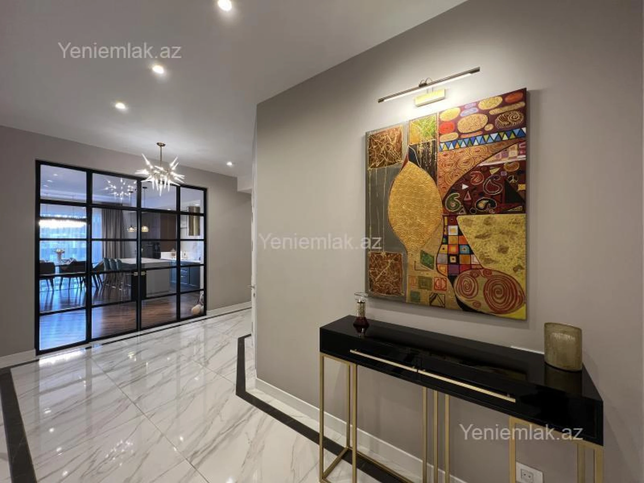 Satılır 4 otaqlı yeni tikili 205 m²