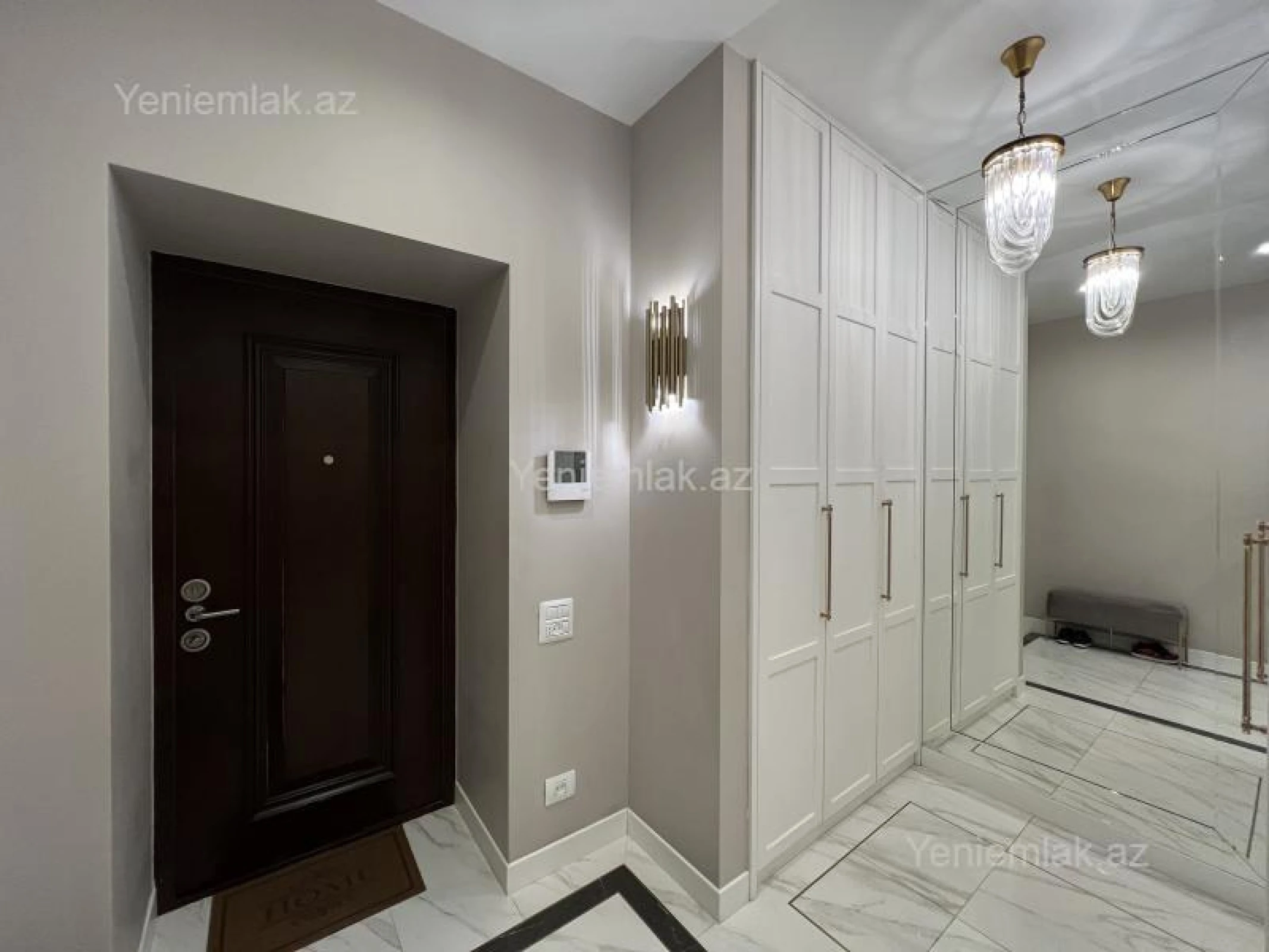 Satılır 4 otaqlı yeni tikili 205 m²