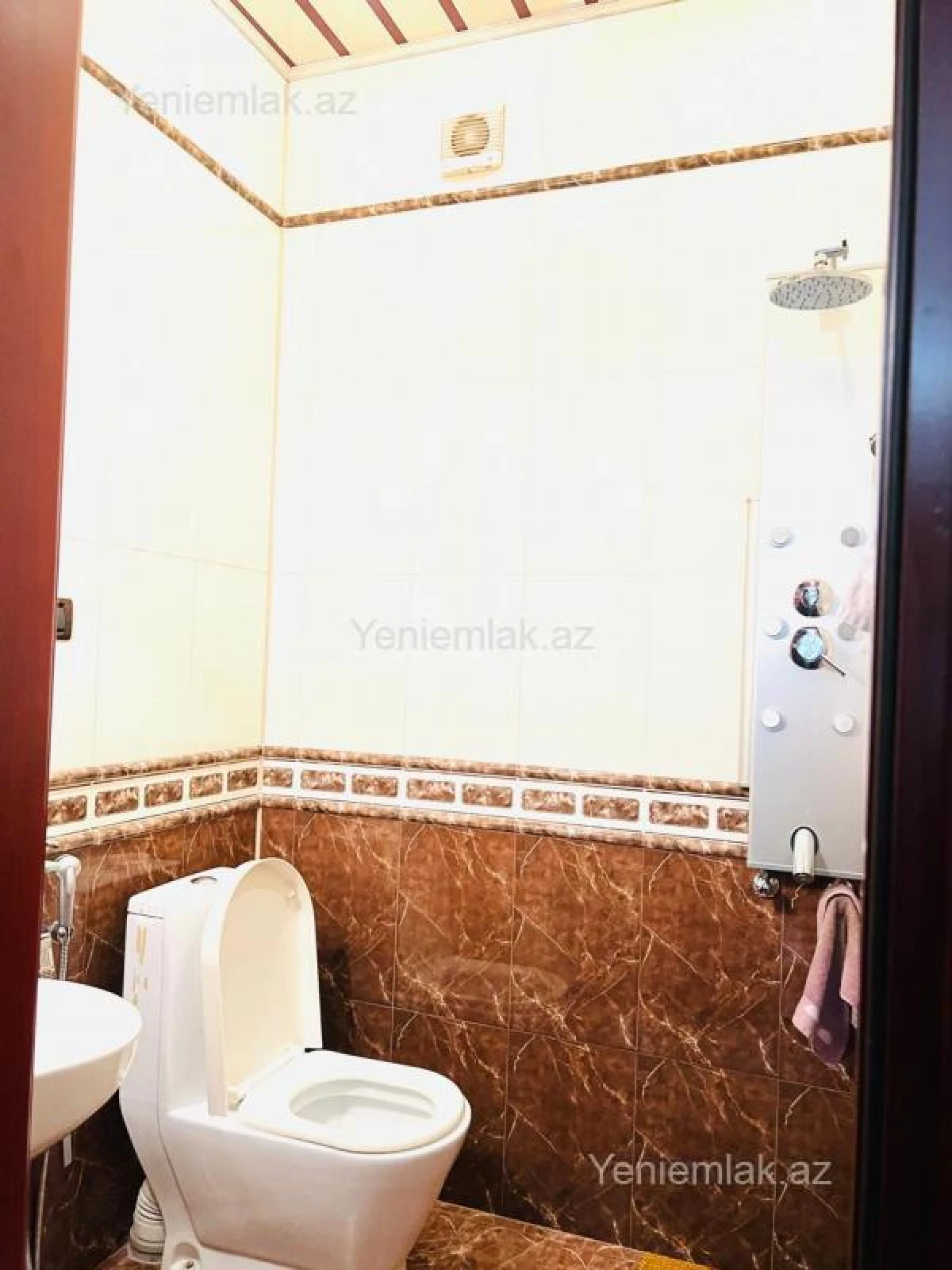 Satılır 4 otaqlı yeni tikili 153 m²