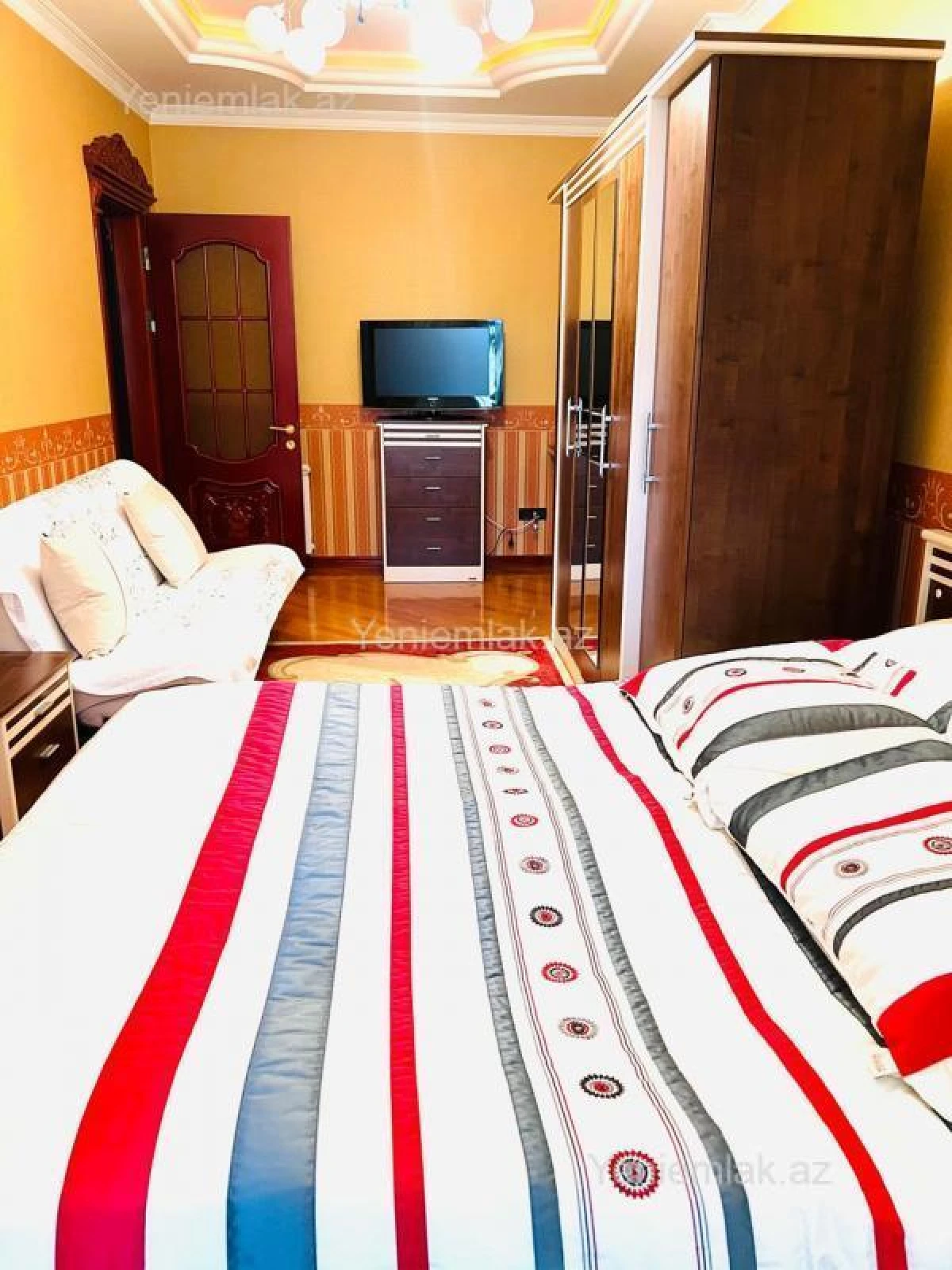 Satılır 4 otaqlı yeni tikili 153 m²