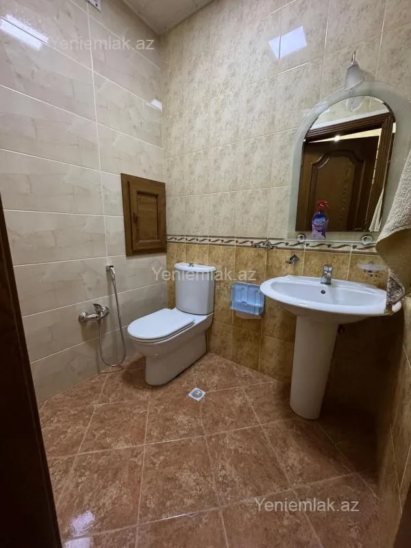 Satılır 3 otaqlı yeni tikili 120 m²