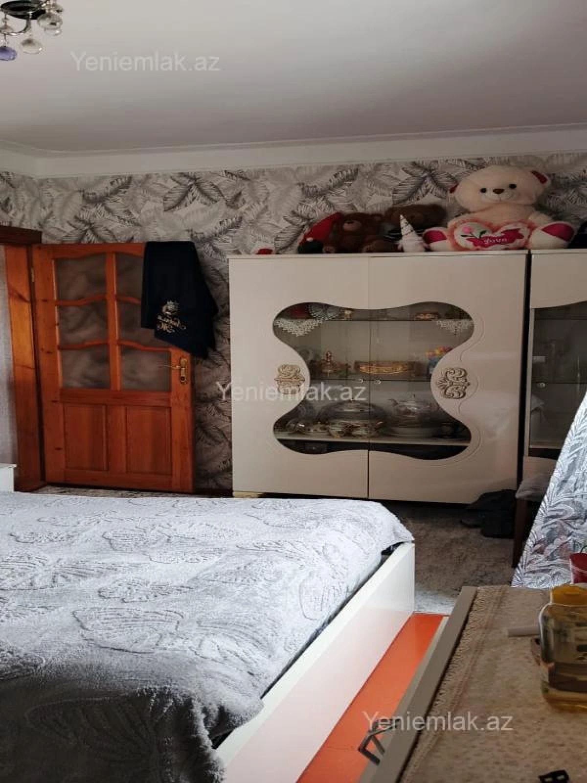 Satılır 1 otaqlı köhnə tikili 36 m²