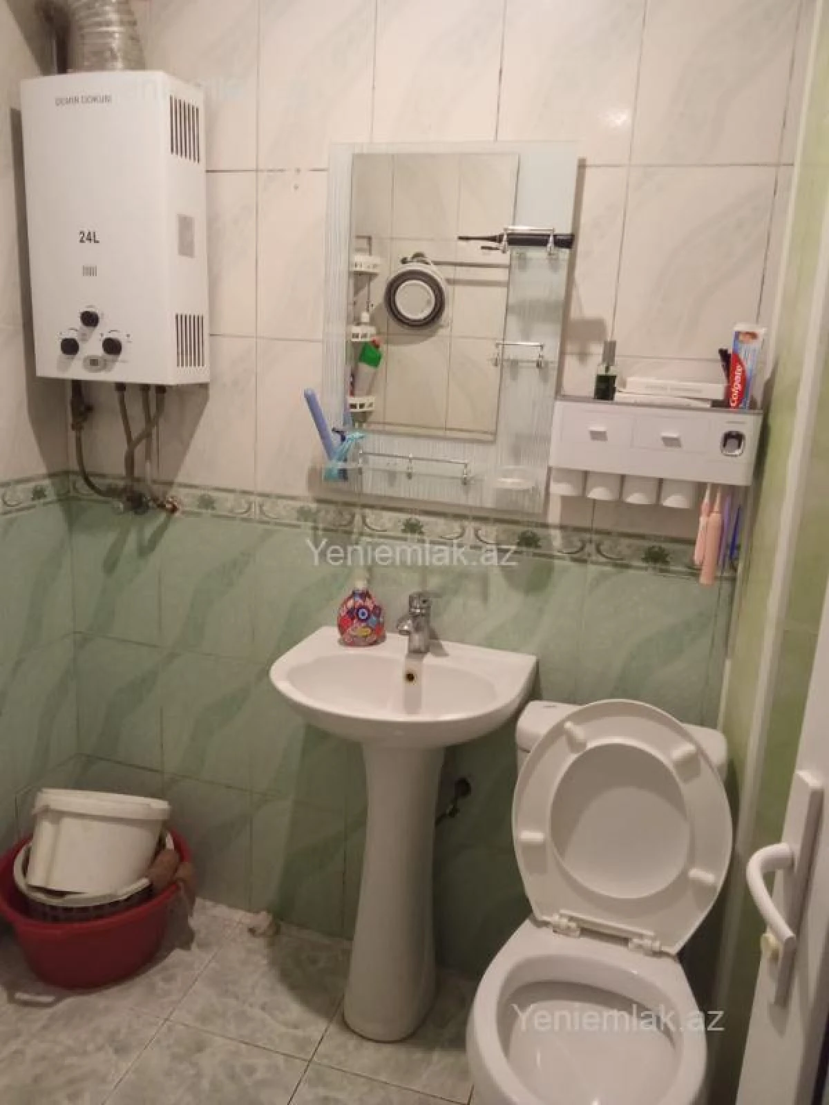 Satılır 1 otaqlı köhnə tikili 36 m²
