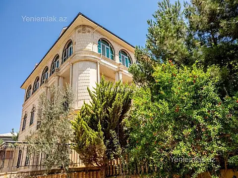 Satılır 6 otaqlı həyət evi 404.7 m² — Bakı, Səbail 6 otaq 404.70 m²