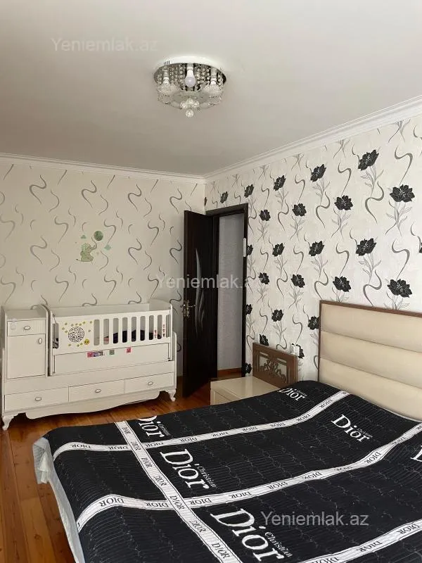 Satılır 3 otaqlı yeni tikili 112 m²