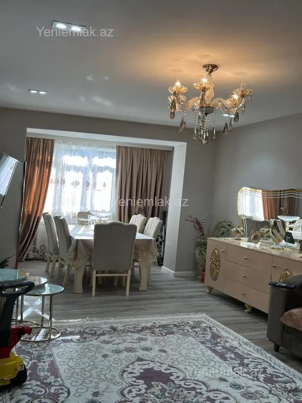 Satılır 3 otaqlı köhnə tikili 70 m²