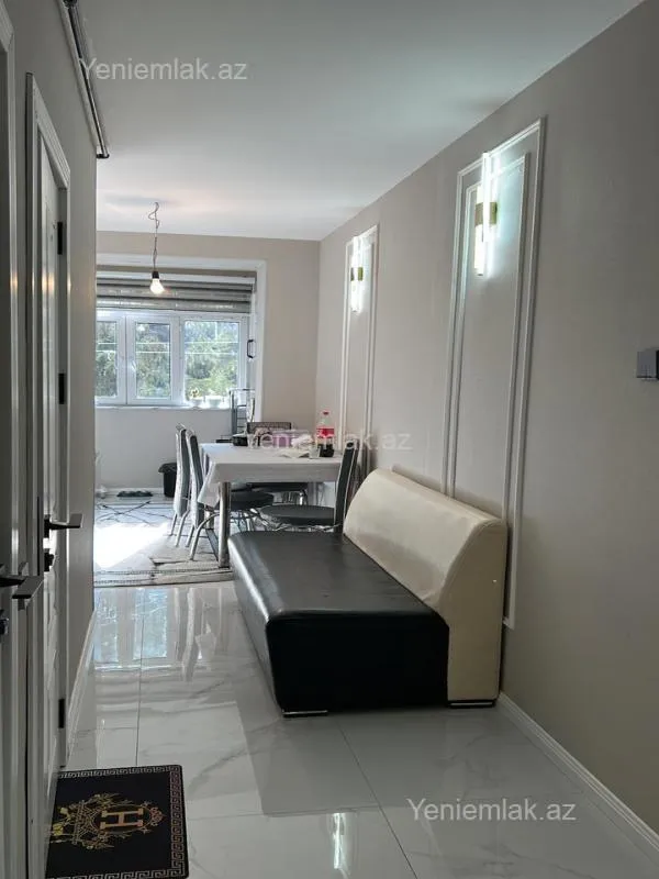 Satılır 3 otaqlı köhnə tikili 70 m²