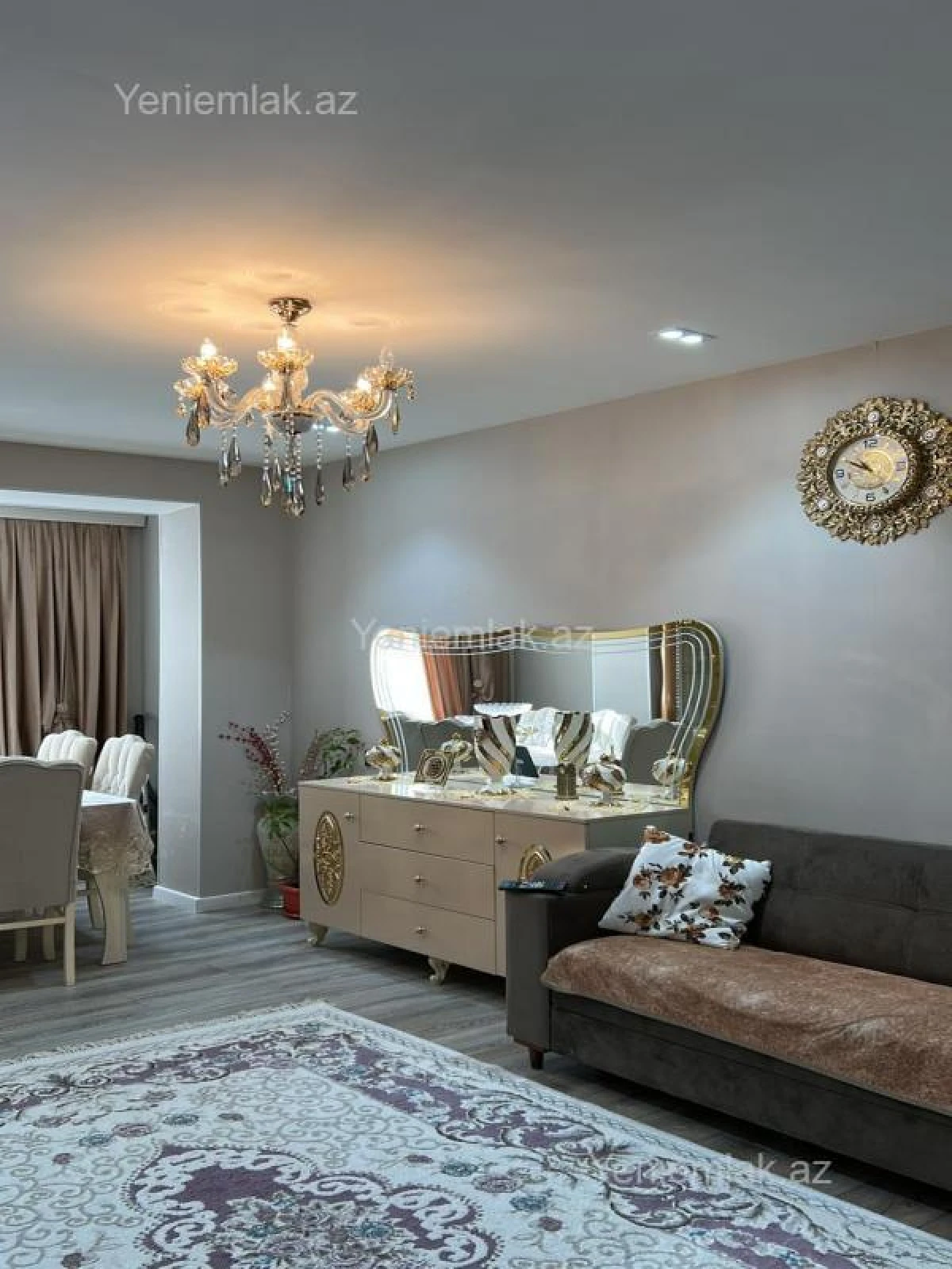 Satılır 3 otaqlı köhnə tikili 70 m²