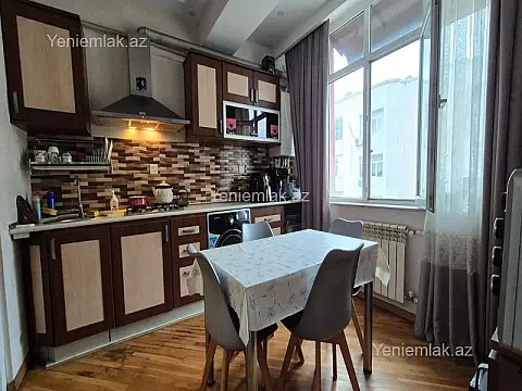 Satılır 3 otaqlı yeni tikili 86 m²