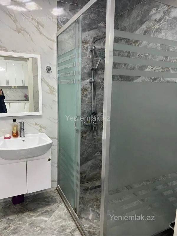 Satılır 2 otaqlı yeni tikili 67 m²