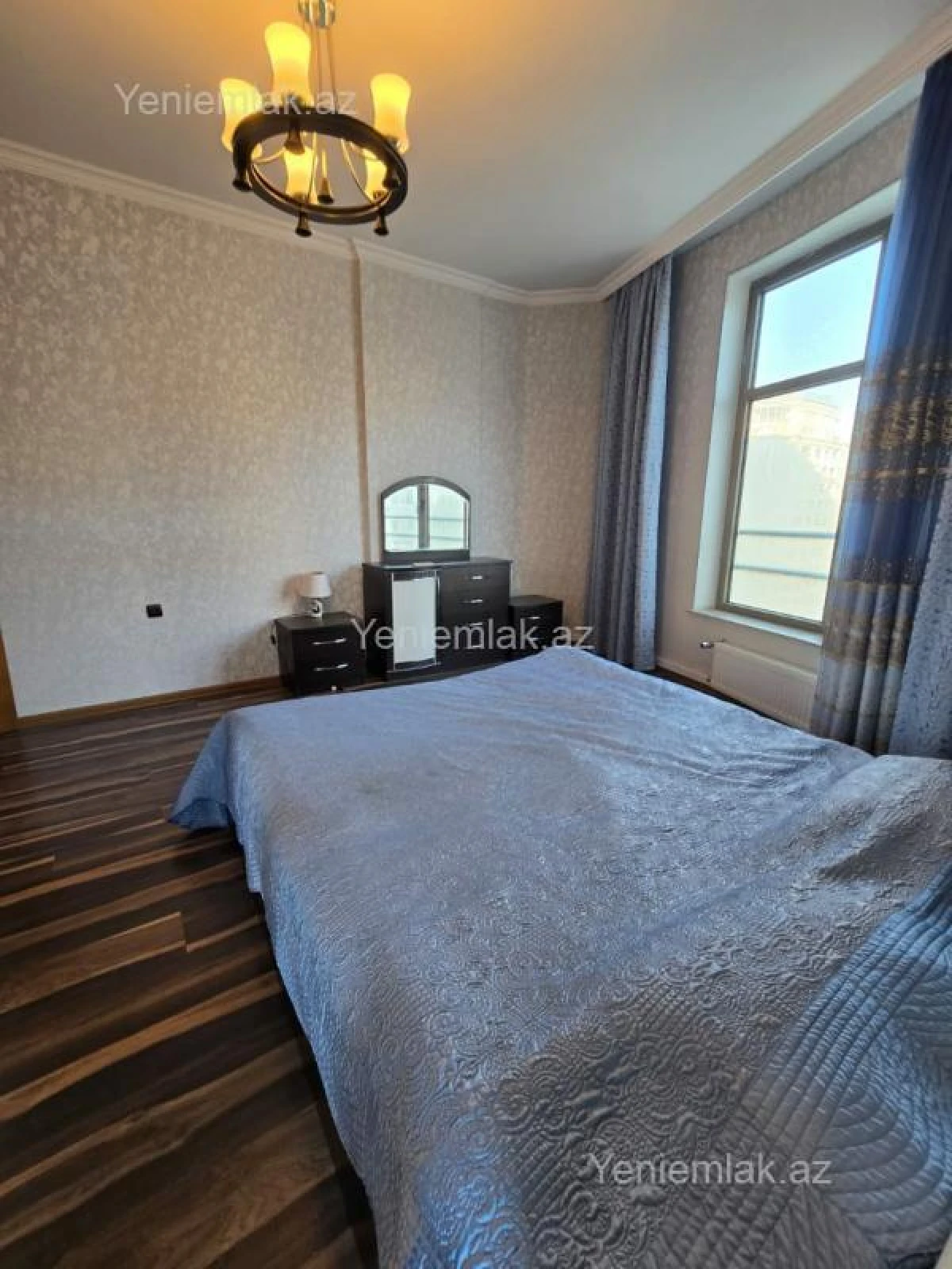Satılır 3 otaqlı yeni tikili 175 m²