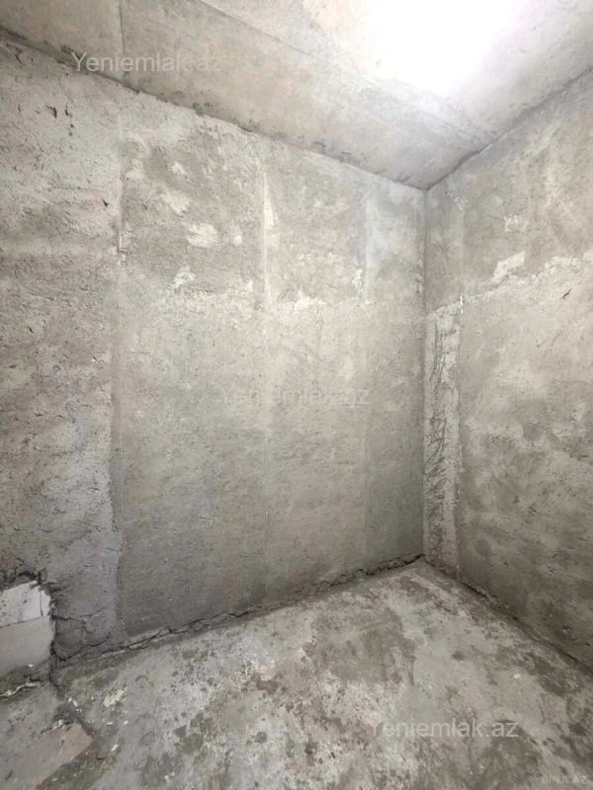 Satılır 3 otaqlı yeni tikili 140 m²