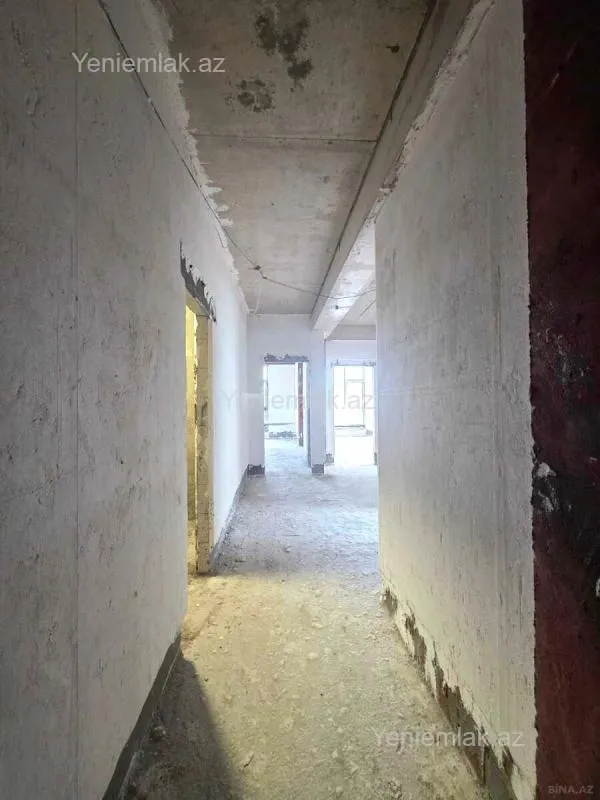 Satılır 3 otaqlı yeni tikili 140 m²