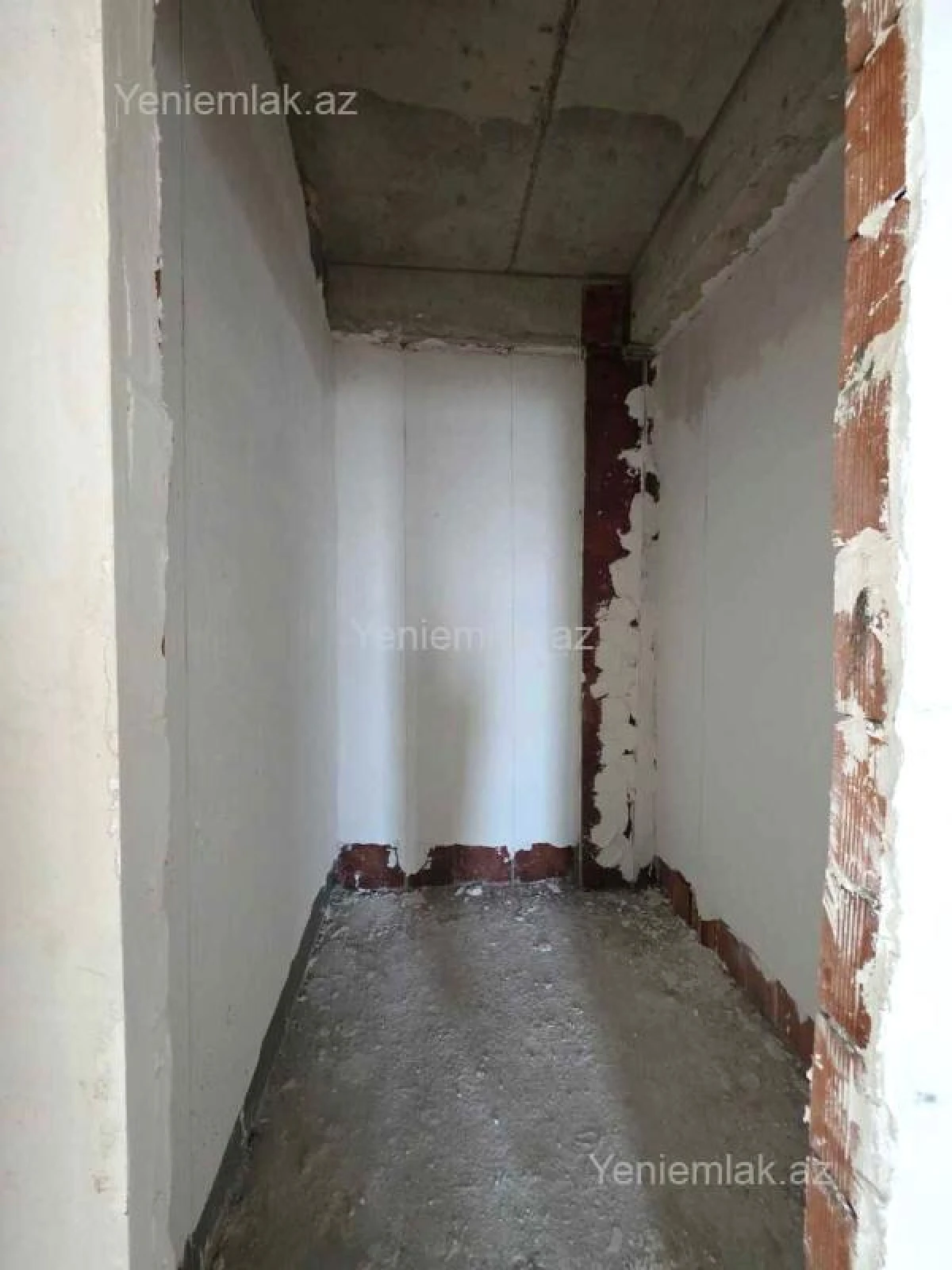 Satılır 3 otaqlı yeni tikili 140 m²