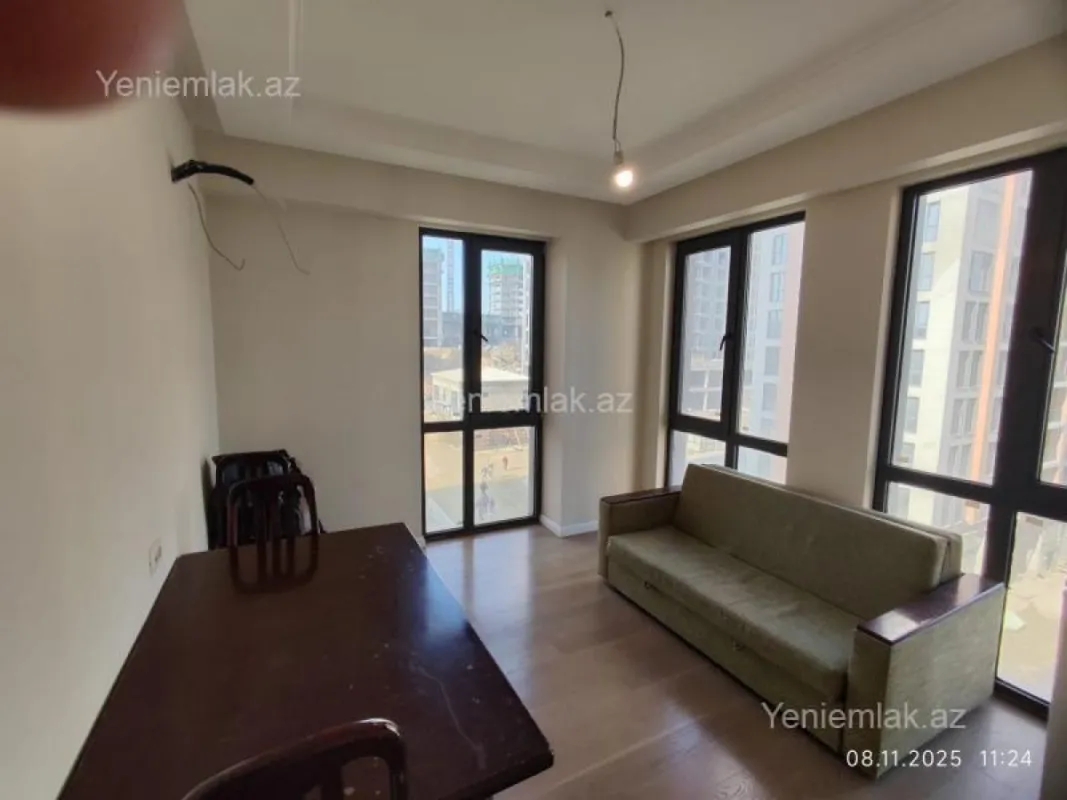 Satılır 2 otaqlı yeni tikili 55 m²